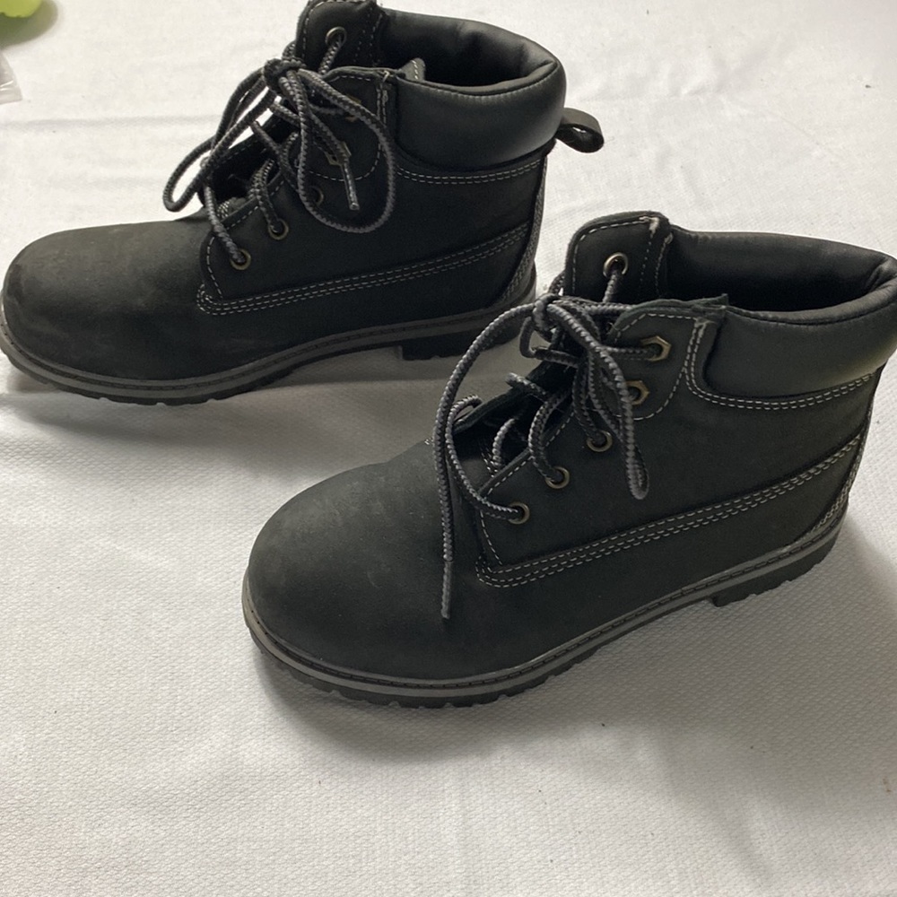 Wonder Nation Boots size 3 (AZ) - Picture 3 of 7